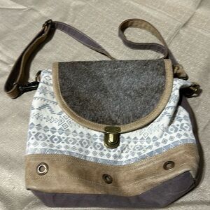 Myra crossbody canvas and leather